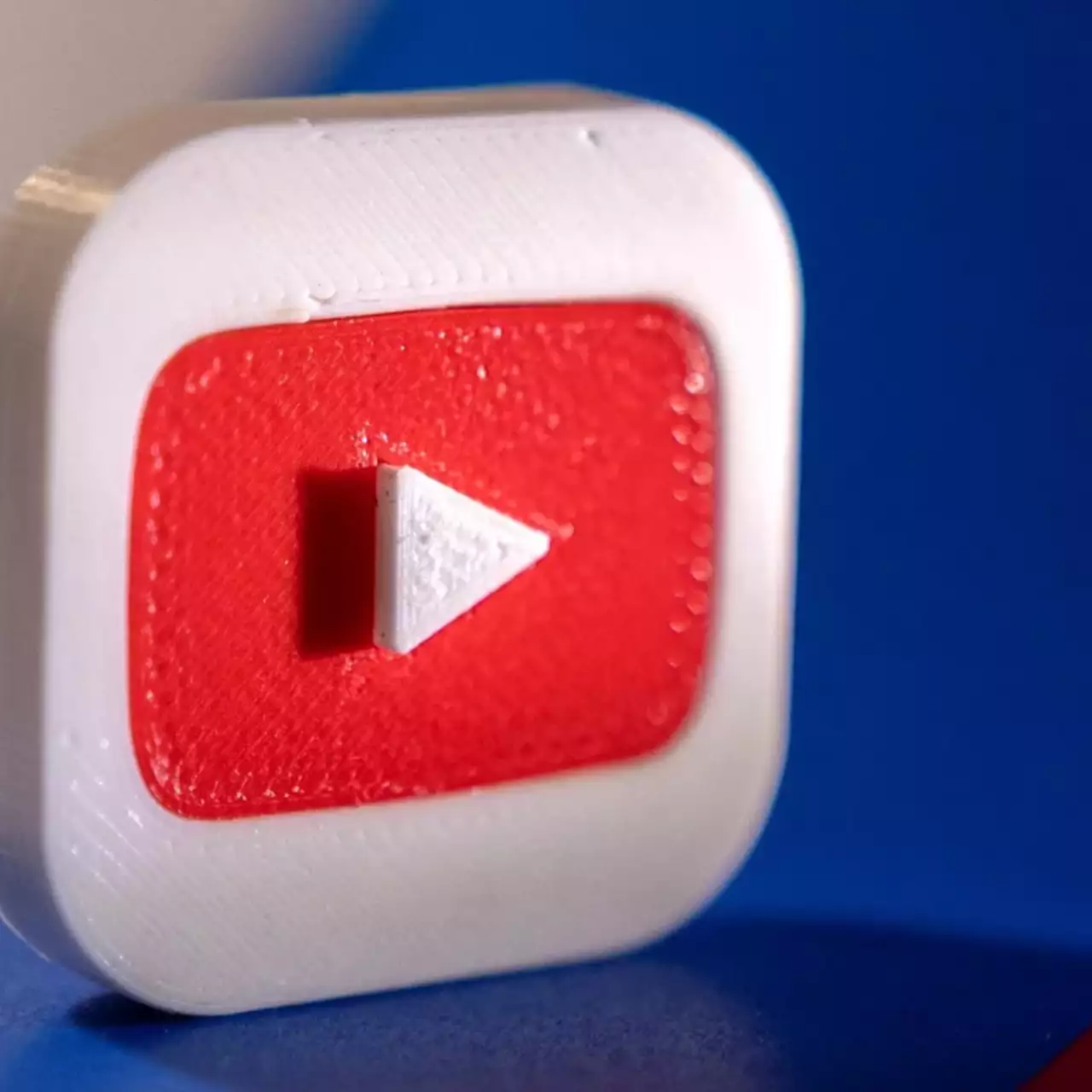 В сети сообщили о падении трафика YouTube в России до 20% В сети сообщили о падении трафика YouTube в России до 20%