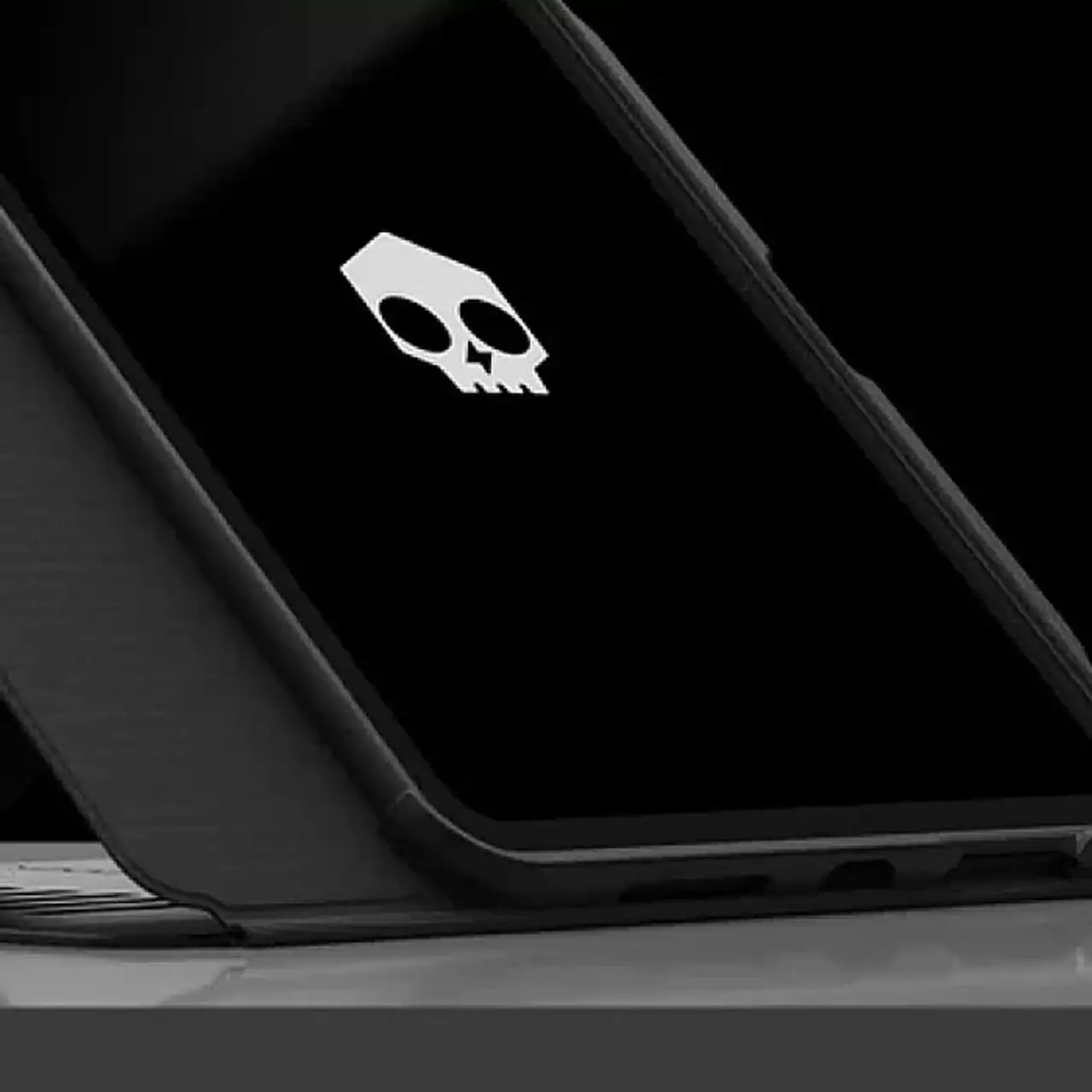 Представлен чехол для iPad, который самоуничтожается после смерти владельца Представлен чехол для iPad, который самоуничтожается после смерти владельца