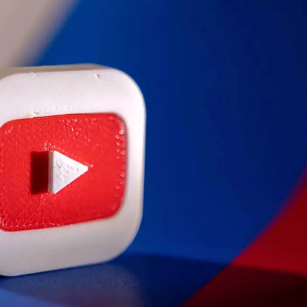 YouTube демонстрирует рост трафика в Европе на фоне проблем в России