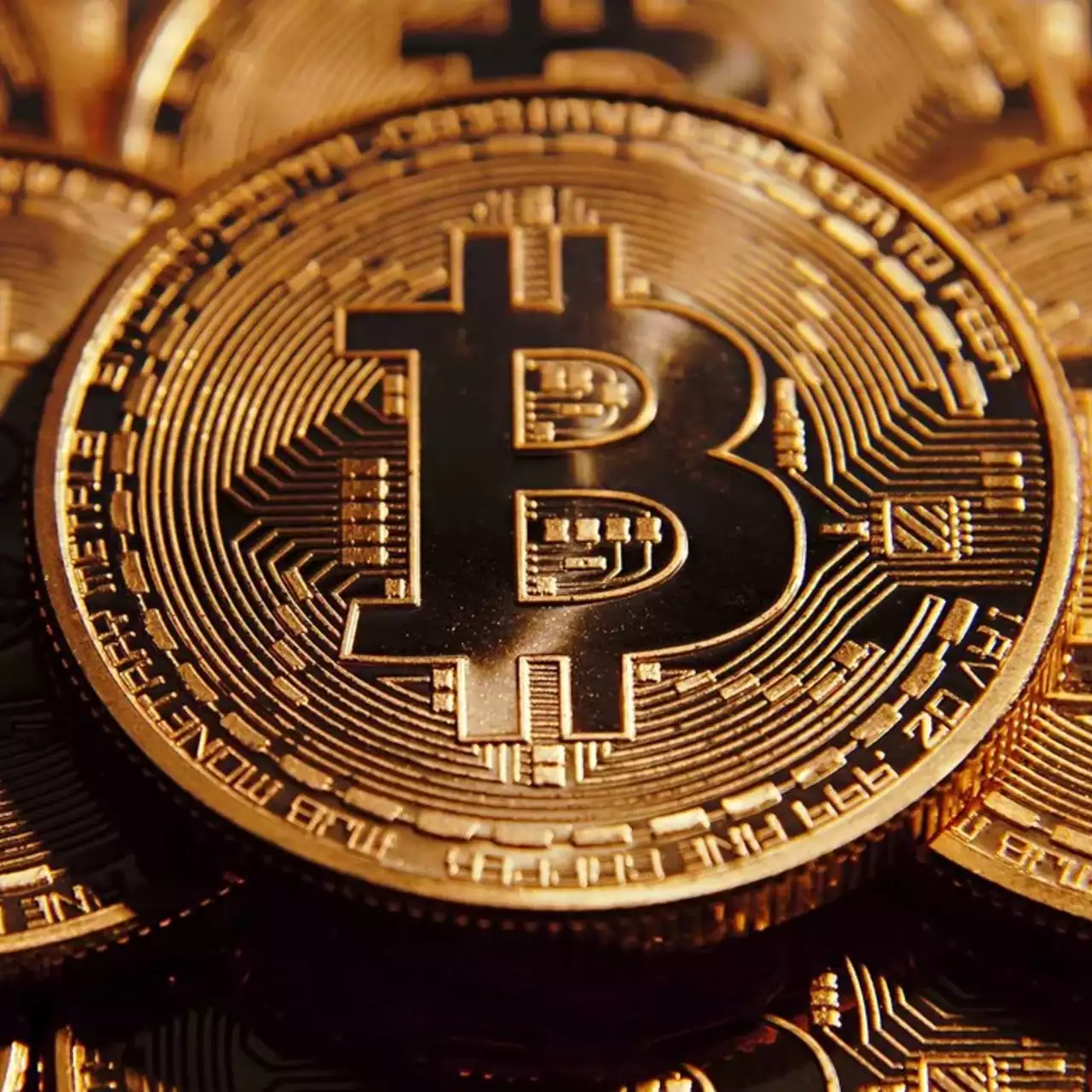 Биткоин подорожал до рекордных 109 тысяч долларов Биткоин подорожал до рекордных 109 тысяч долларов
