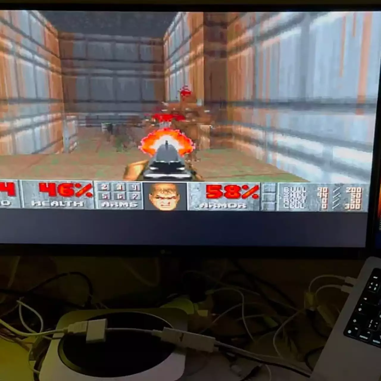 Оказывается DOOM можно запустить даже на HDMI-адаптере Apple Оказывается DOOM можно запустить даже на HDMI-адаптере Apple
