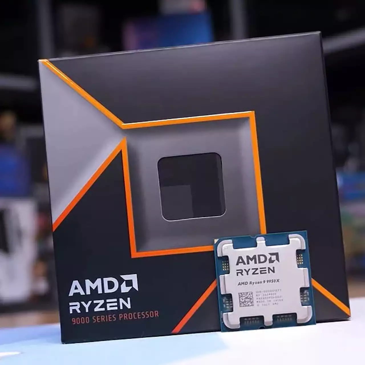 Процессоры Ryzen 9 9950X3D и 9900X3D засветились в Geekbench Процессоры Ryzen 9 9950X3D и 9900X3D засветились в Geekbench