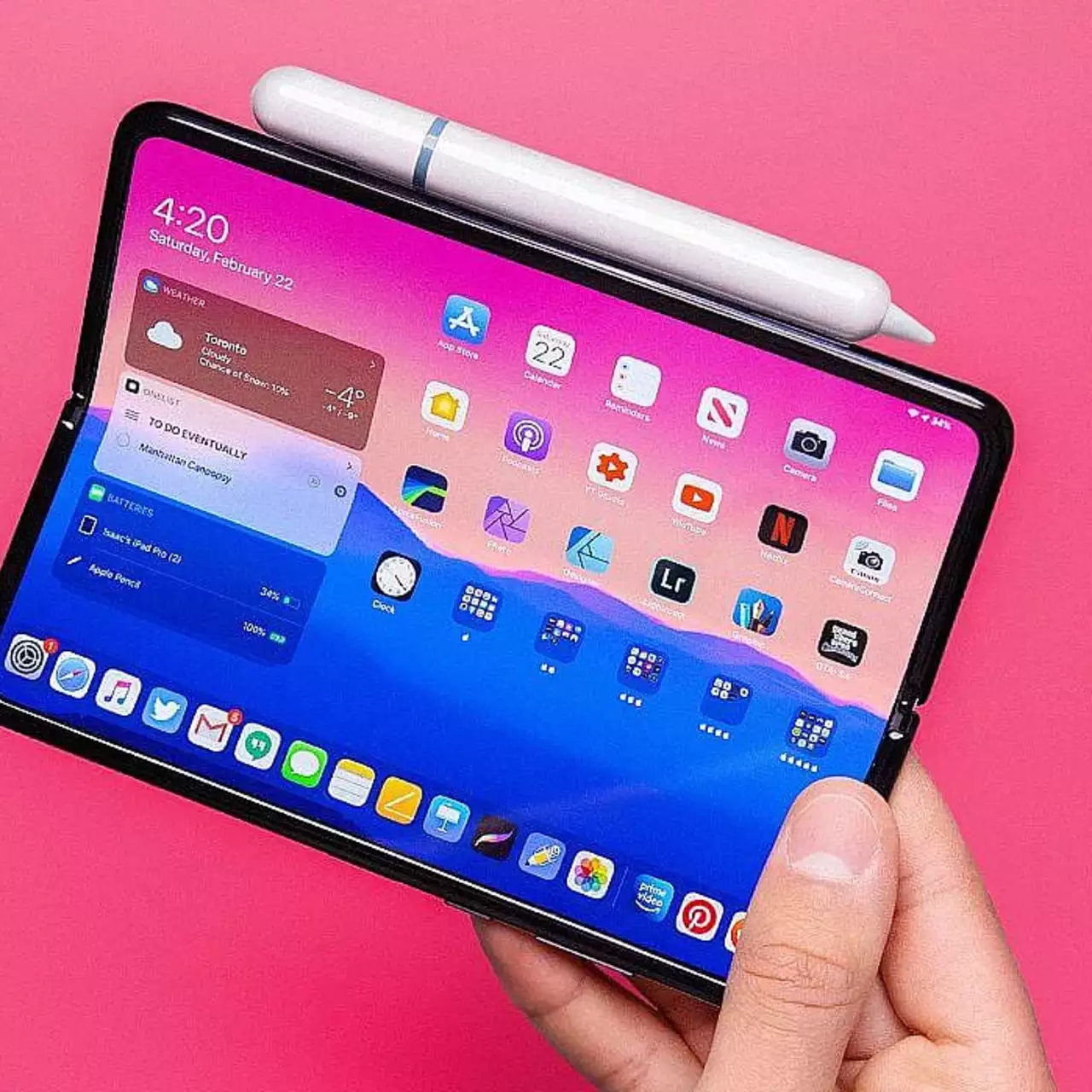 Apple готовит линейку складных мобильных устройств Apple готовит линейку складных мобильных устройств
