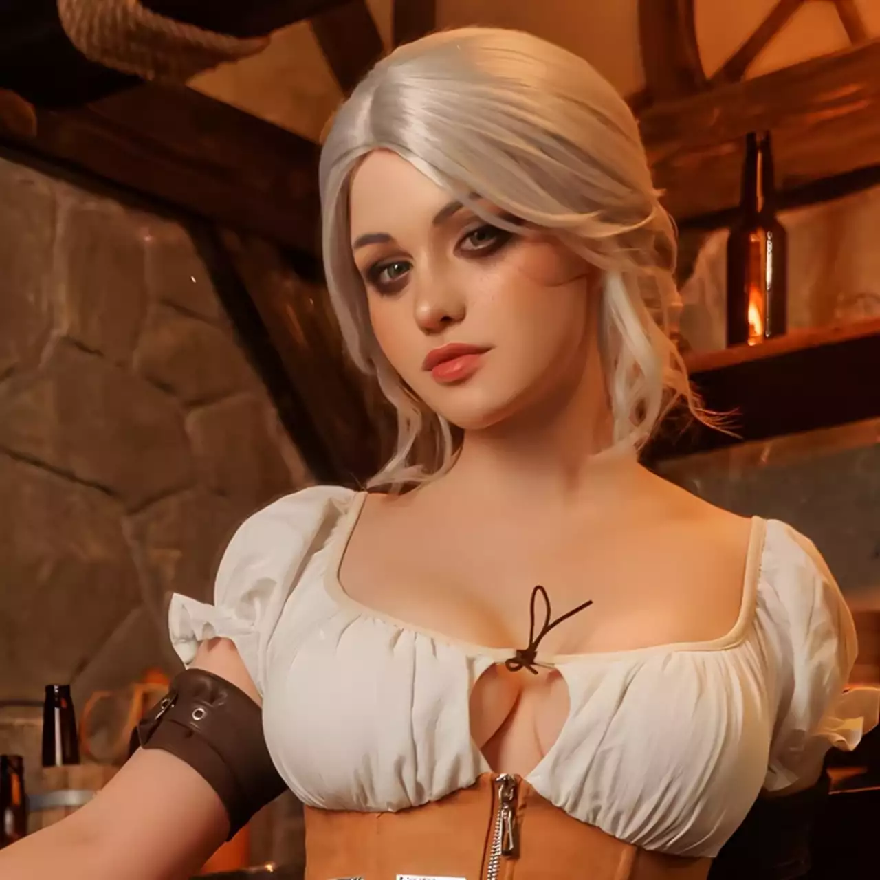 Девушка из Москвы снялась в откровенном косплее Цири из The Witcher 3 Девушка из Москвы снялась в откровенном косплее Цири из The Witcher 3