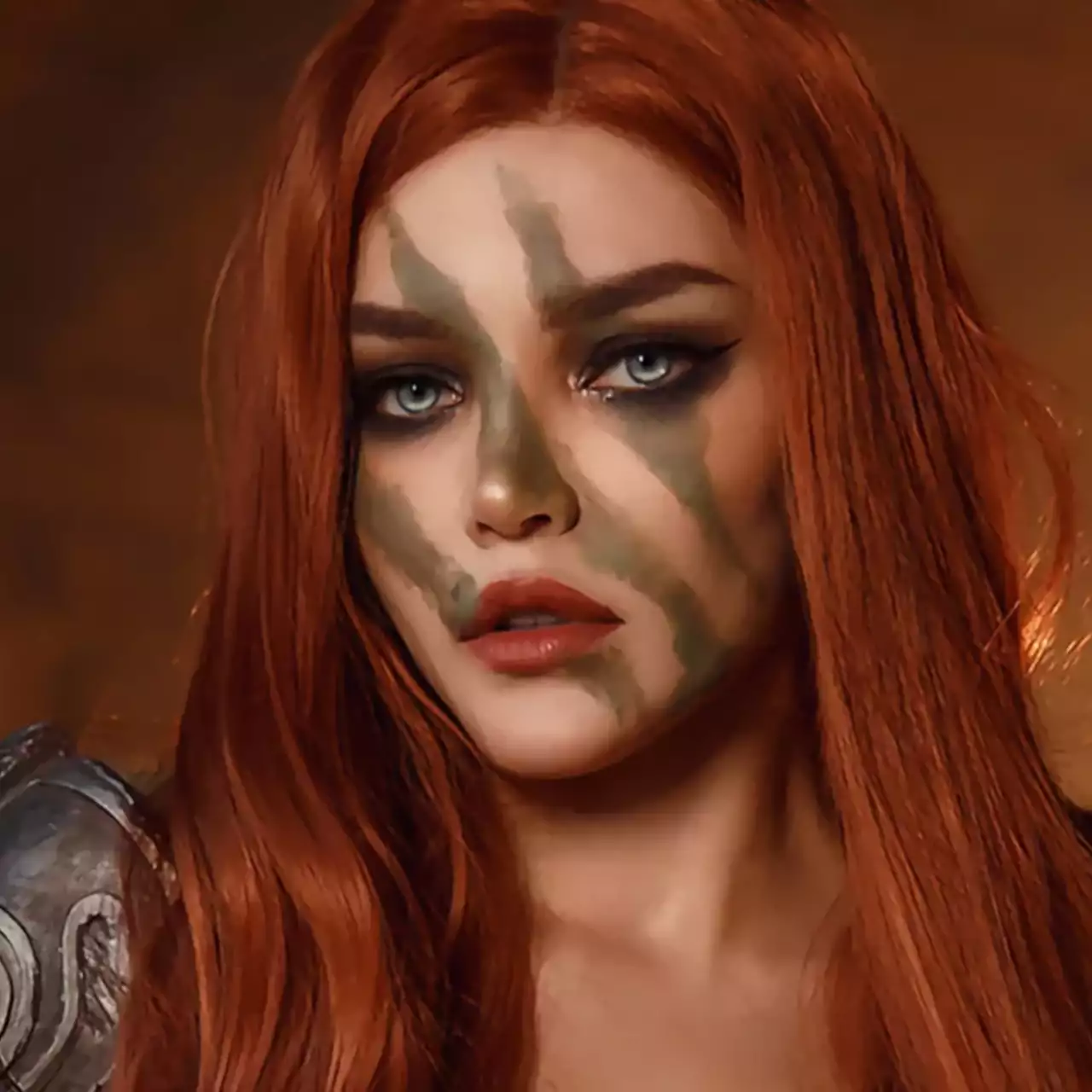 Косплеерша раздела Эйлу Охотницу из TES 5: Skyrim Косплеерша раздела Эйлу Охотницу из TES 5: Skyrim