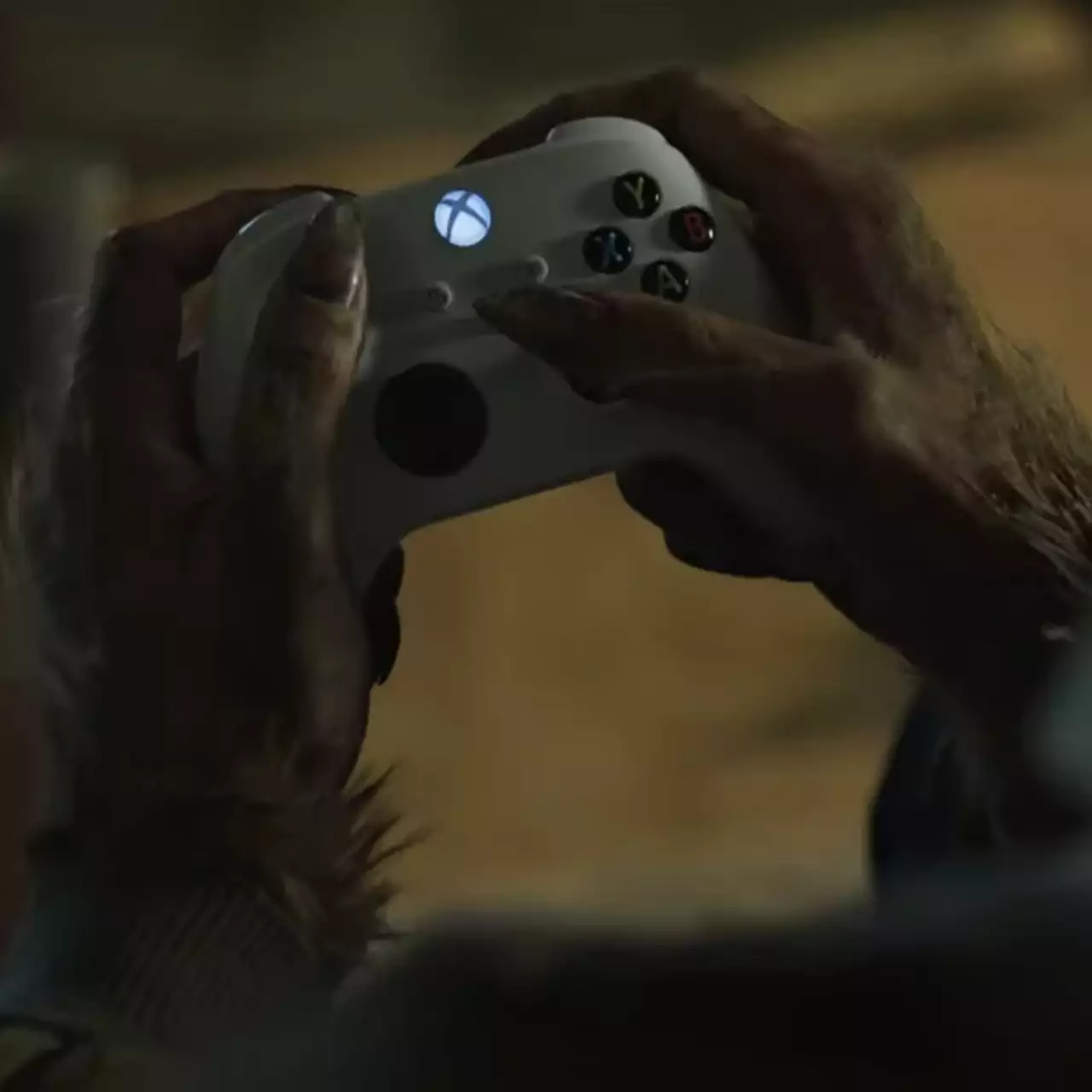 Не будь крысой — играй: Xbox выпустила странную рекламу от автора «Бойцовского клуба» Не будь крысой — играй: Xbox выпустила странную рекламу от автора «Бойцовского клуба»