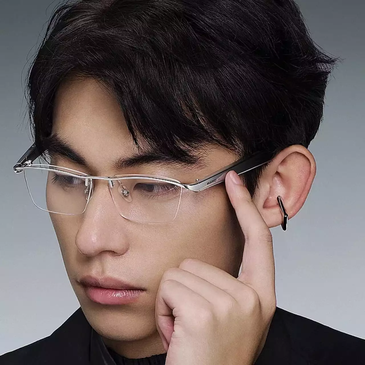 Huawei представила Smart Glasses 2 с ИИ и функцией перевода в реальном времени Huawei представила Smart Glasses 2 с ИИ и функцией перевода в реальном времени