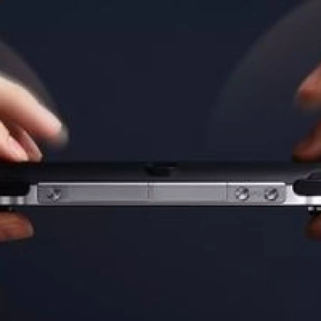 PS Vita выйдет в этом году только в Японии. Мировой релиз — в начале 2012 PS Vita выйдет в этом году только в Японии. Мировой релиз — в начале 2012
