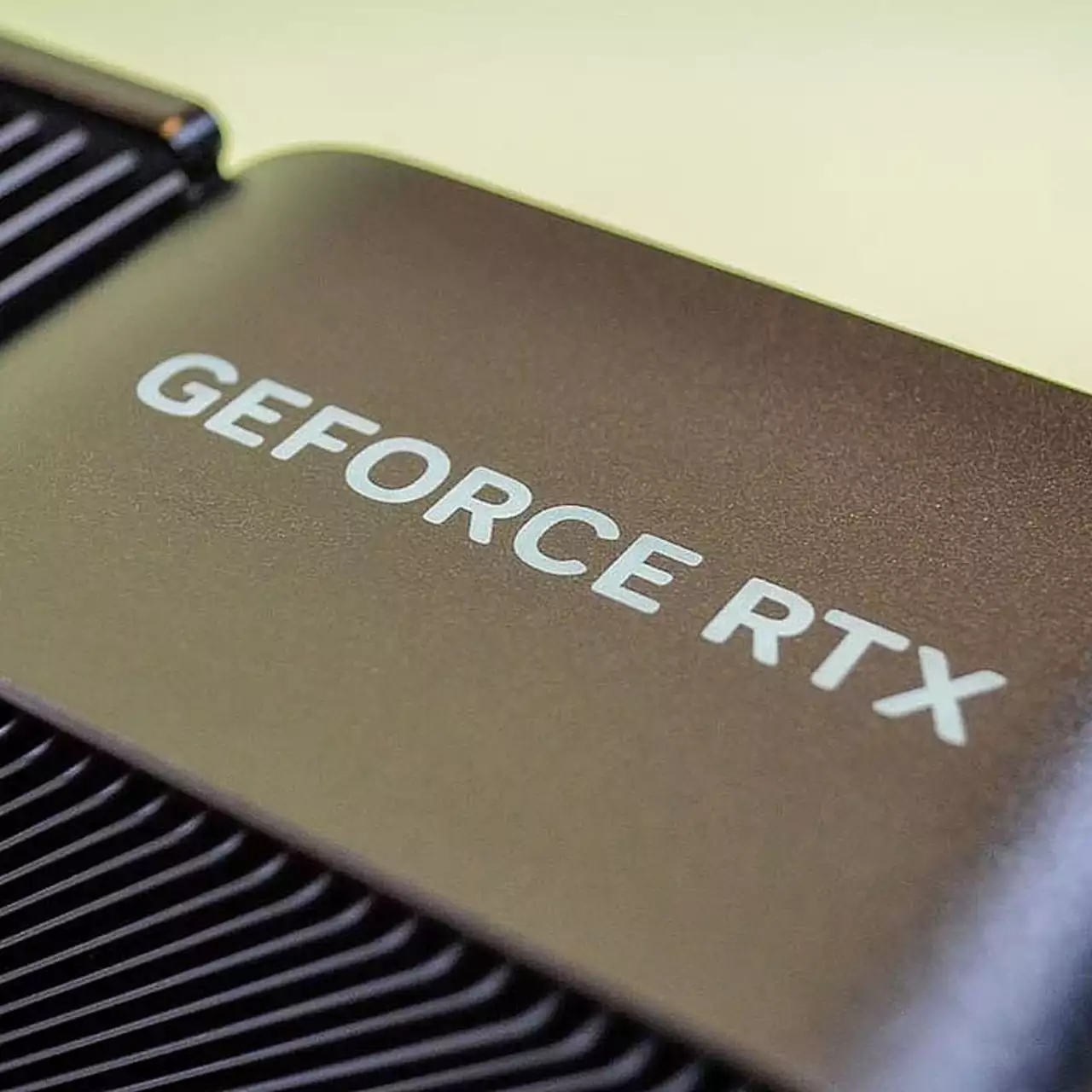 NVIDIA готовит урезанный флагман для Китая и улучшенную версию RTX 5080 NVIDIA готовит урезанный флагман для Китая и улучшенную версию RTX 5080
