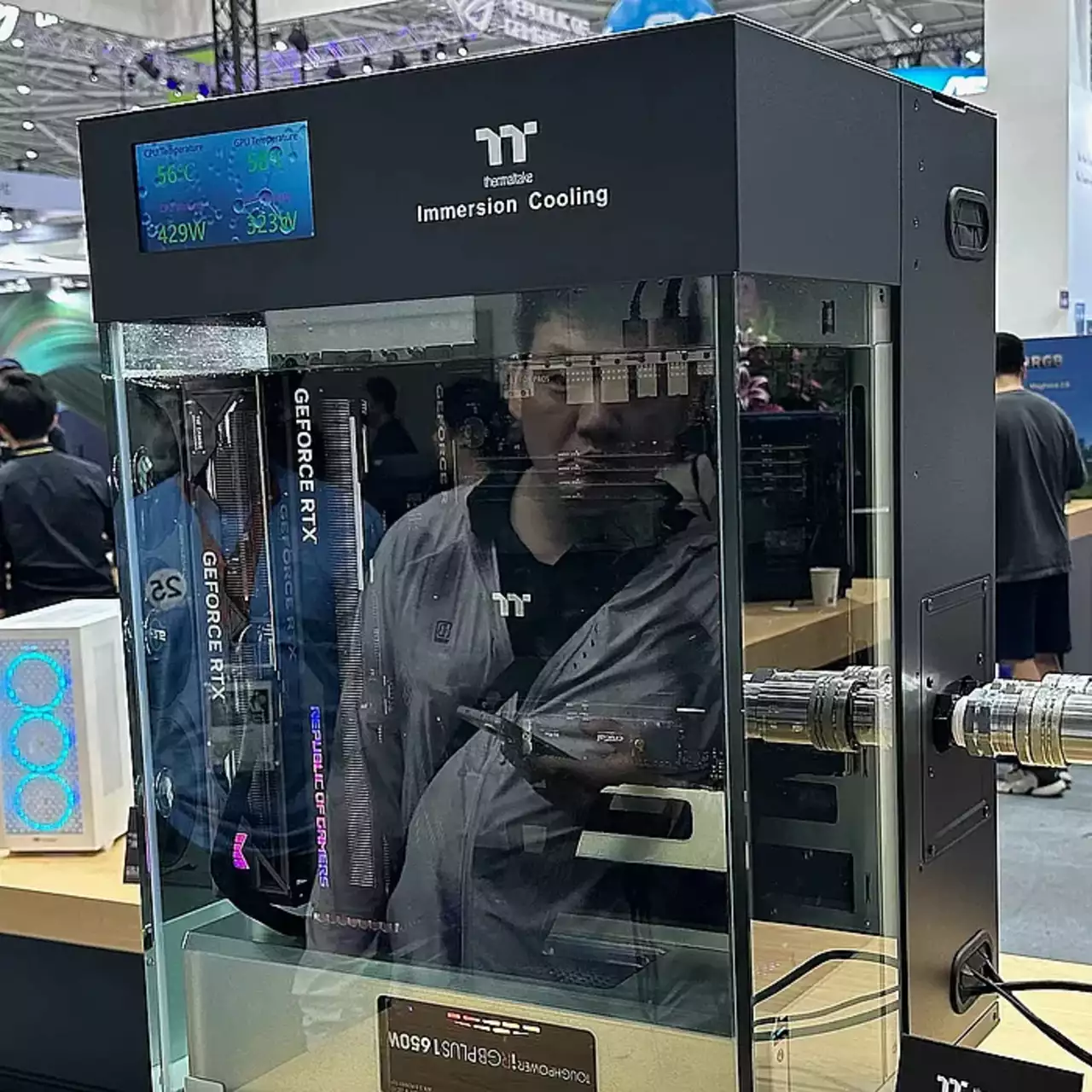 Экстремальное охлаждение для избранных: Thermaltake выводит на рынок иммерсионную систему охлаждения PC