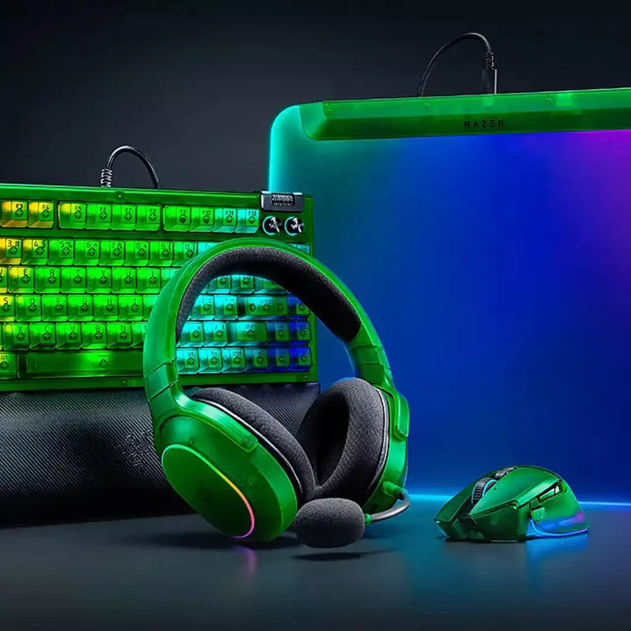 Razer выпустила коллекцию Phantom Green, куда вошла периферия в полупрозрачных корпусах