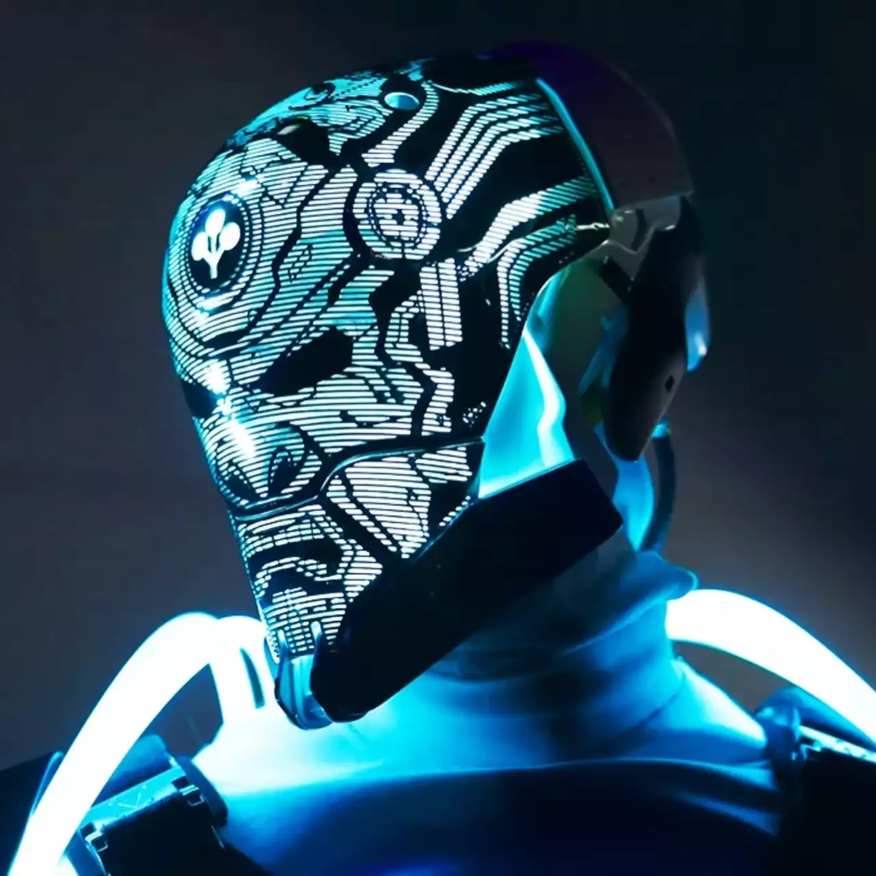 Парень воссоздал элитную броню из Cyberpunk 2077 и впечатлил фанатов своей работой Парень воссоздал элитную броню из Cyberpunk 2077 и впечатлил фанатов своей работой