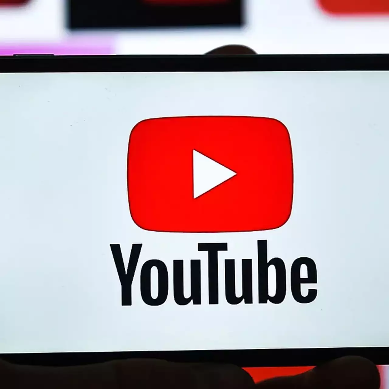YouTube ограничил стримы для пользователей младше 16 лет YouTube ограничил стримы для пользователей младше 16 лет
