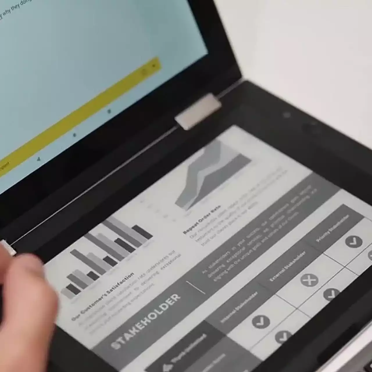 E-Ink представила тачпад на электронных чернилах для работы с ИИ в ноутбуках E-Ink представила тачпад на электронных чернилах для работы с ИИ в ноутбуках