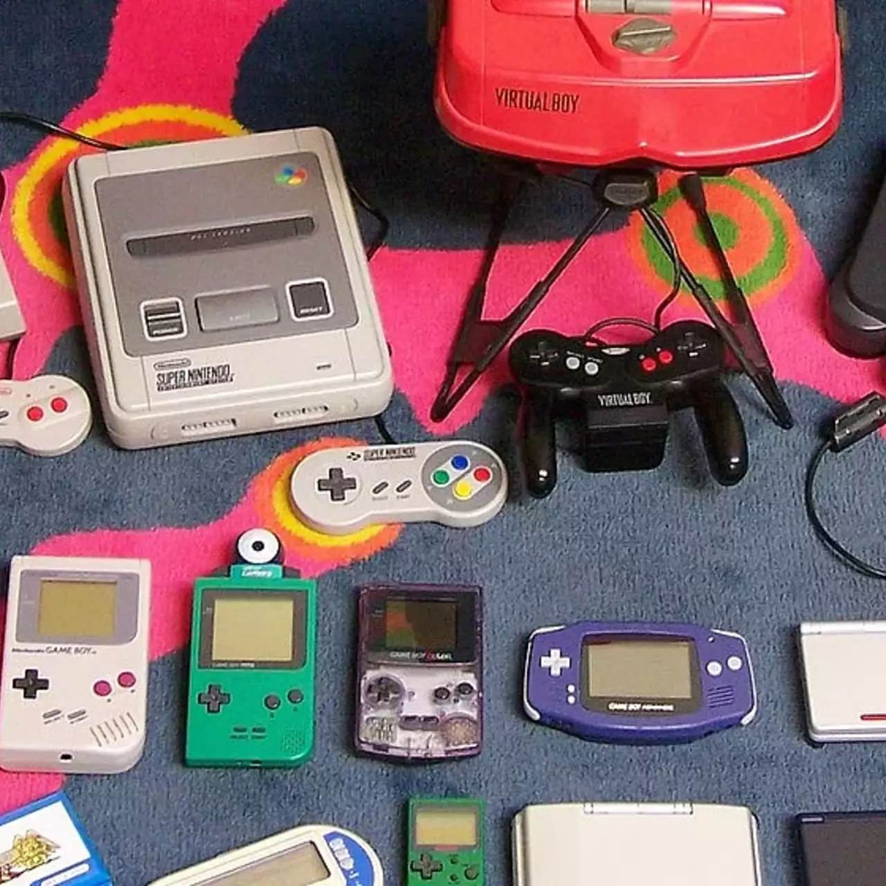 Nintendo продала 860 млн консолей и 5.9 млрд игр за 42 года Nintendo продала 860 млн консолей и 5.9 млрд игр за 42 года