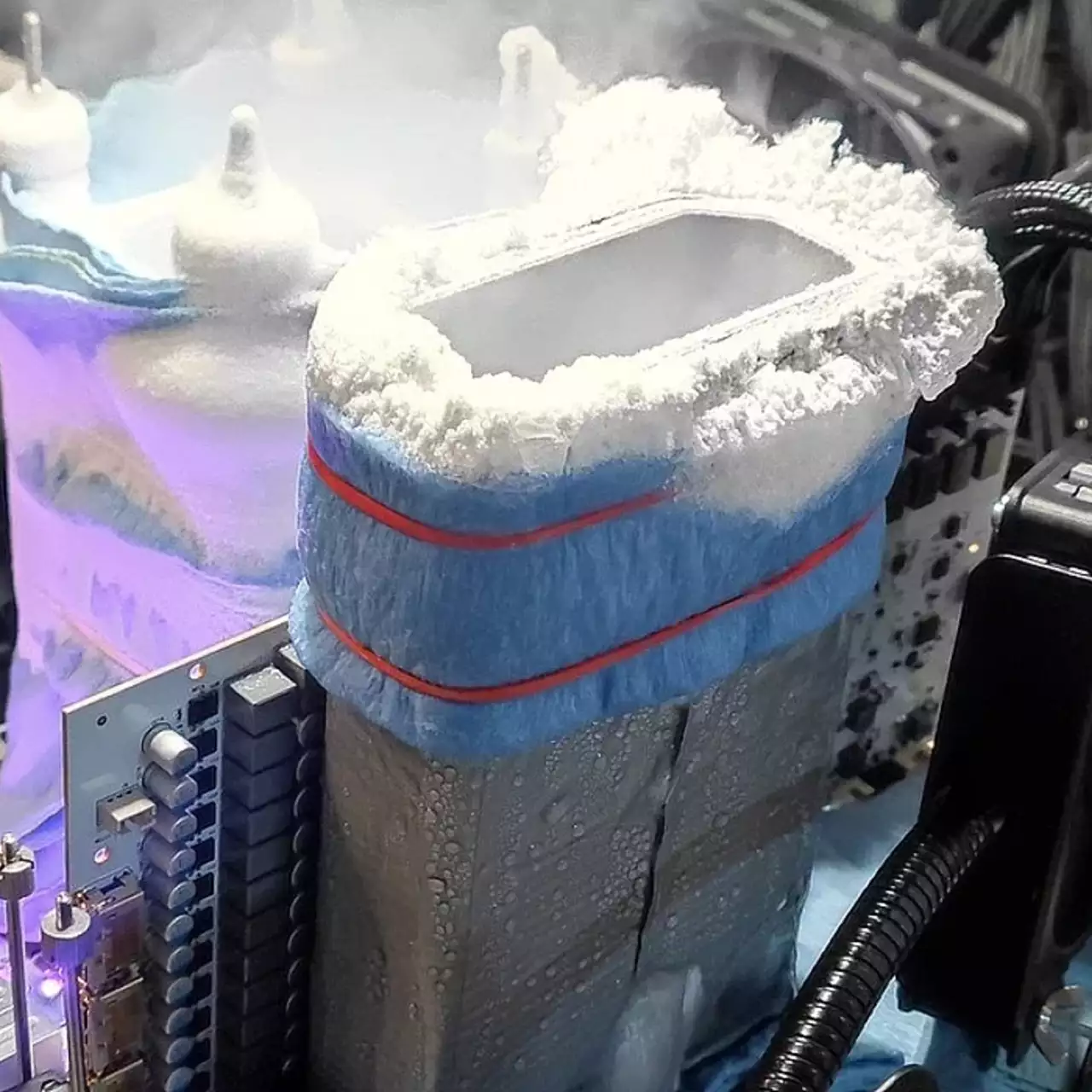 Установлен новый мировой рекорд разгона Intel Core i9-14900KF Установлен новый мировой рекорд разгона Intel Core i9-14900KF