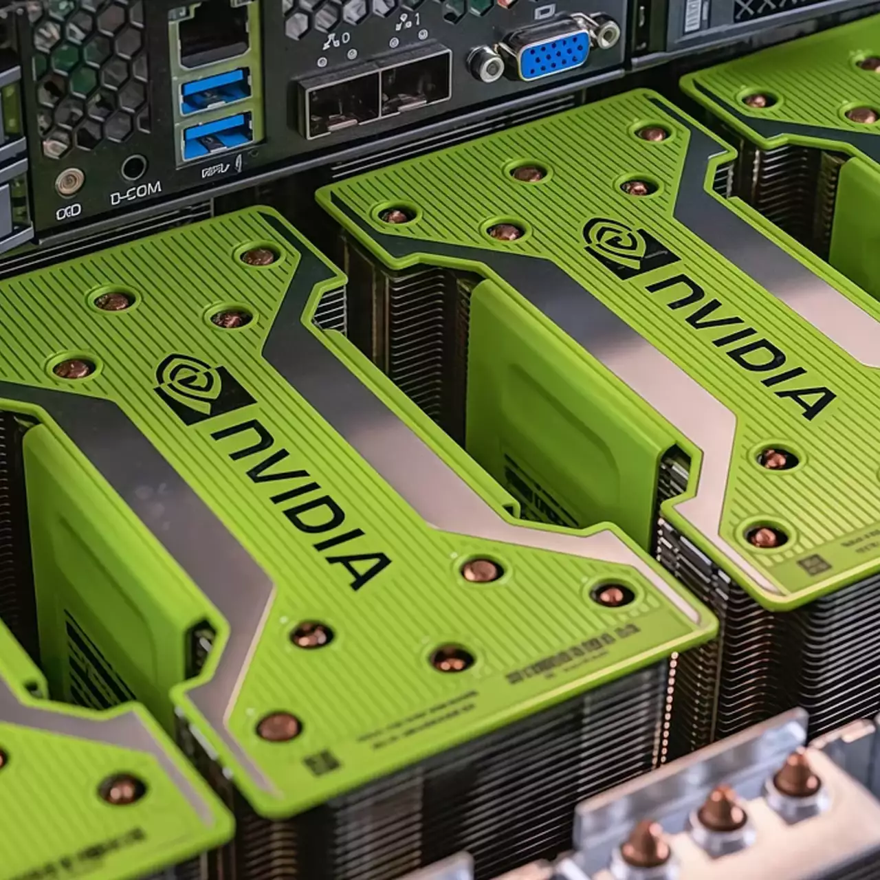 NVIDIA нашла новое применение видеокартам: теперь они жгут не только в играх, но и на полях