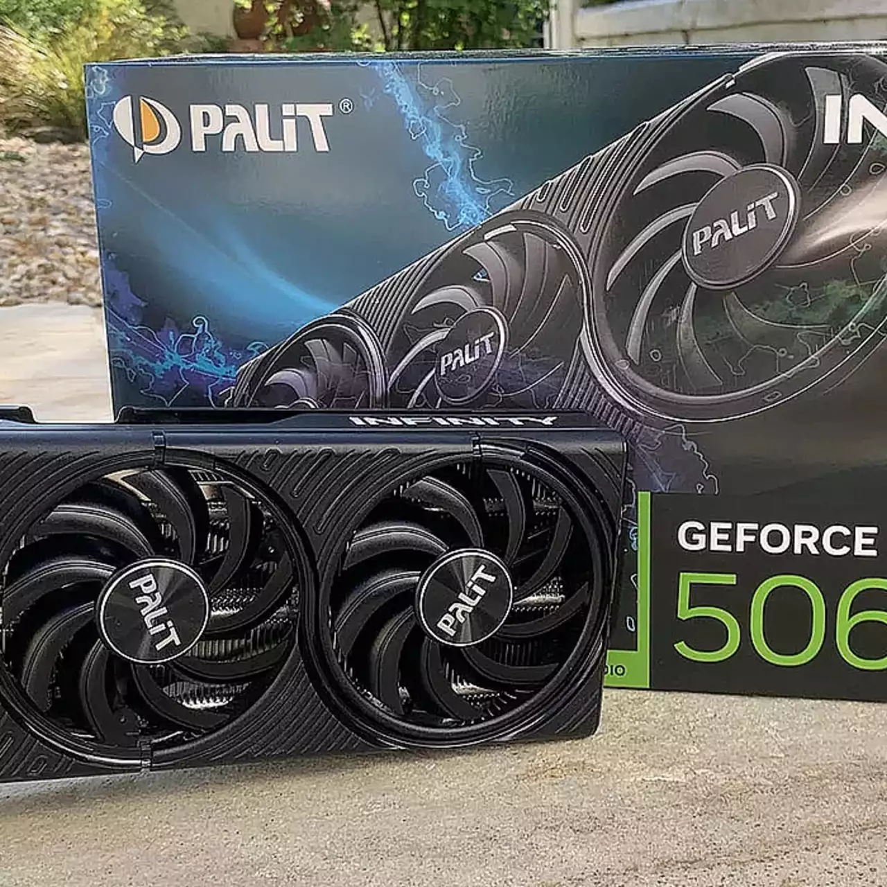 NVIDIA сокращает поставки видеокарт GeForce RTX 5060 и 5060 Ti (8 ГБ) NVIDIA сокращает поставки видеокарт GeForce RTX 5060 и 5060 Ti (8 ГБ)