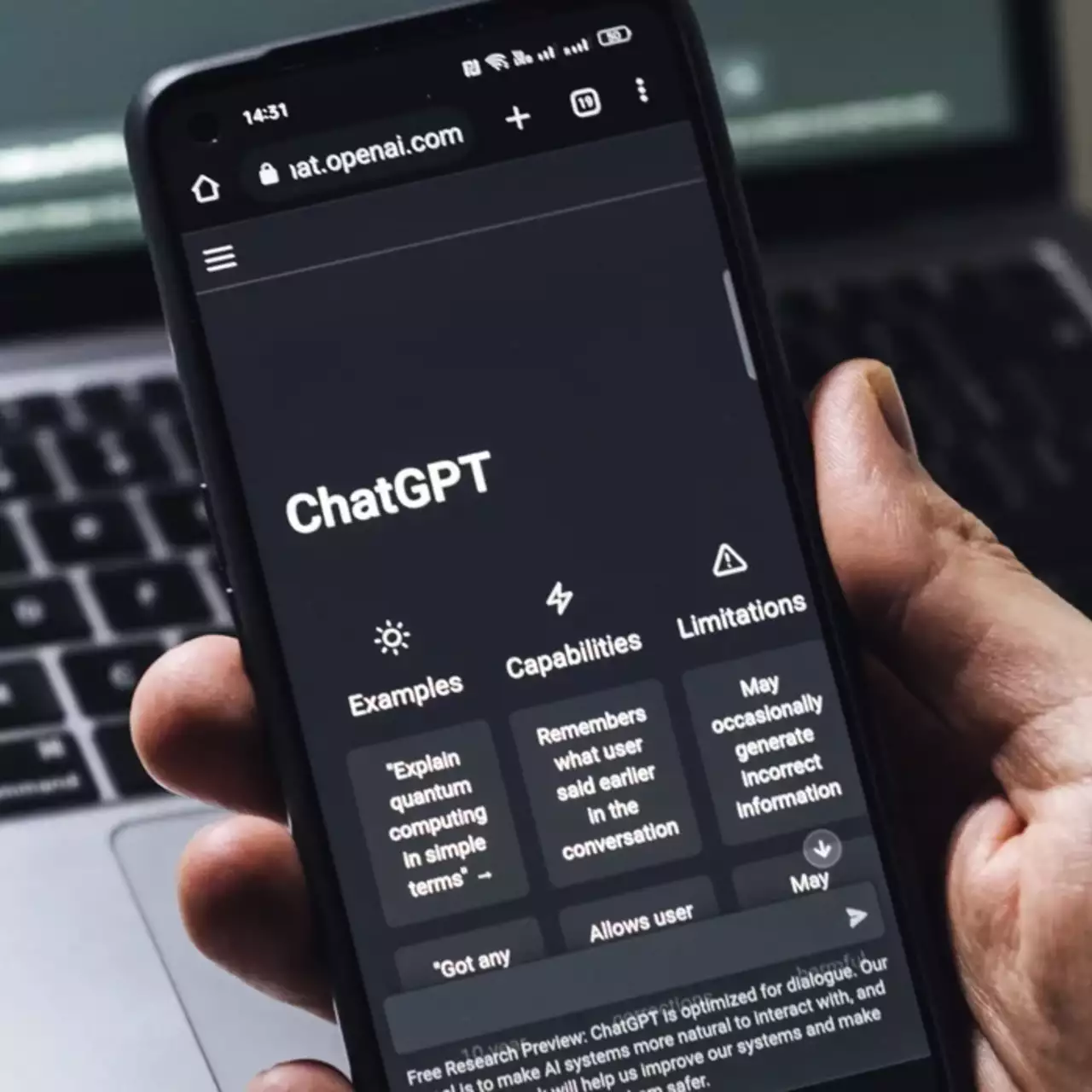 ChatGPT убедил мужчину из США «освободить его» ценой в $1000 и курс терапии ChatGPT убедил мужчину из США «освободить его» ценой в $1000 и курс терапии