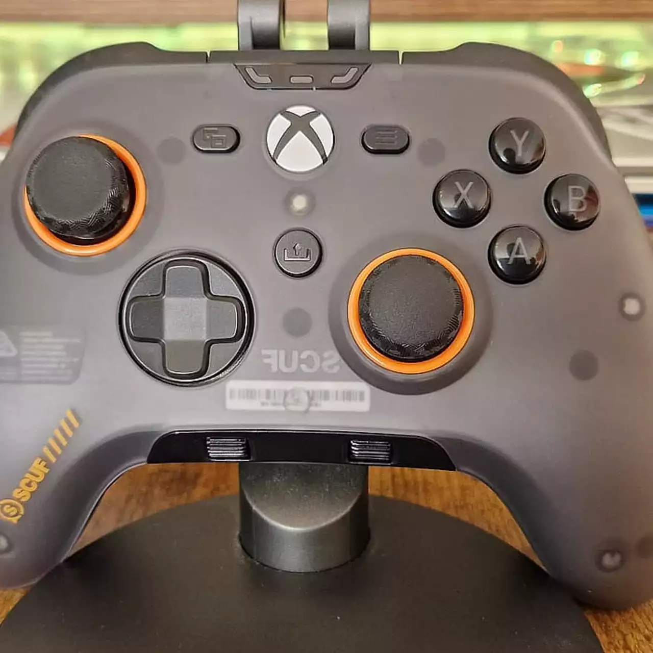 Новый геймпад от SCUF предлагает три режима подключения и до 17 часов автономной работы