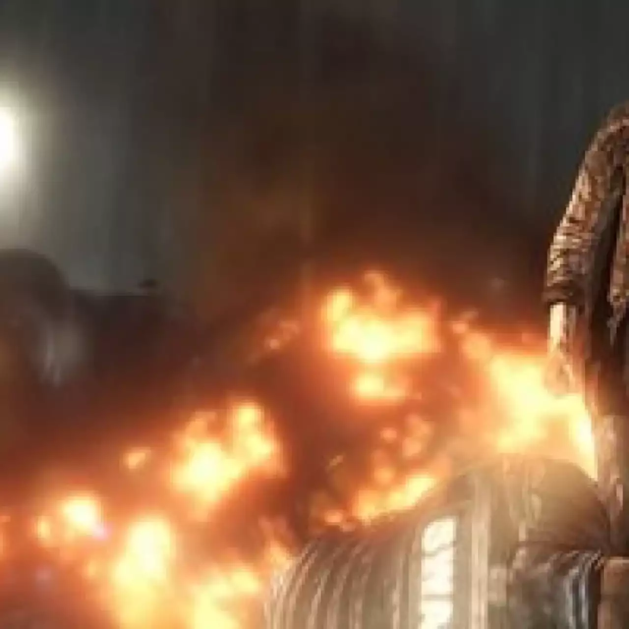 Критики разнесли Beyond: Two Souls в пух и прах Критики разнесли Beyond: Two Souls в пух и прах