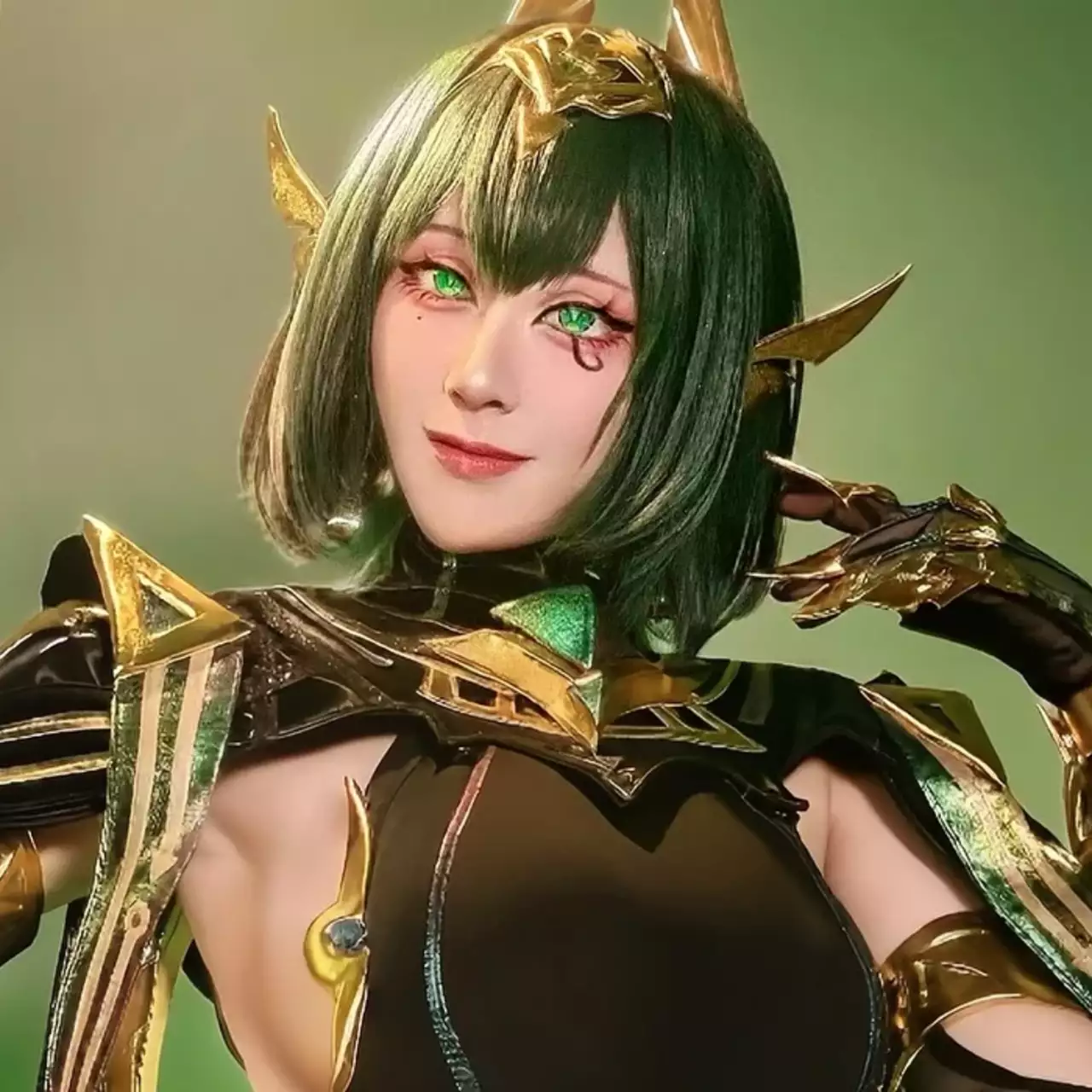 Косплеерша показала реальную Нефер из Genshin Impact Косплеерша показала реальную Нефер из Genshin Impact