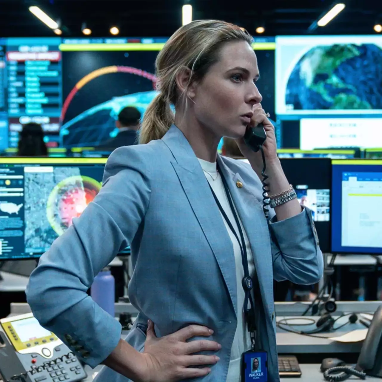 Обзор фильма «Дом динамита»: двухчасовая экранизация GIF-ки про грузовик, который никак не врежется