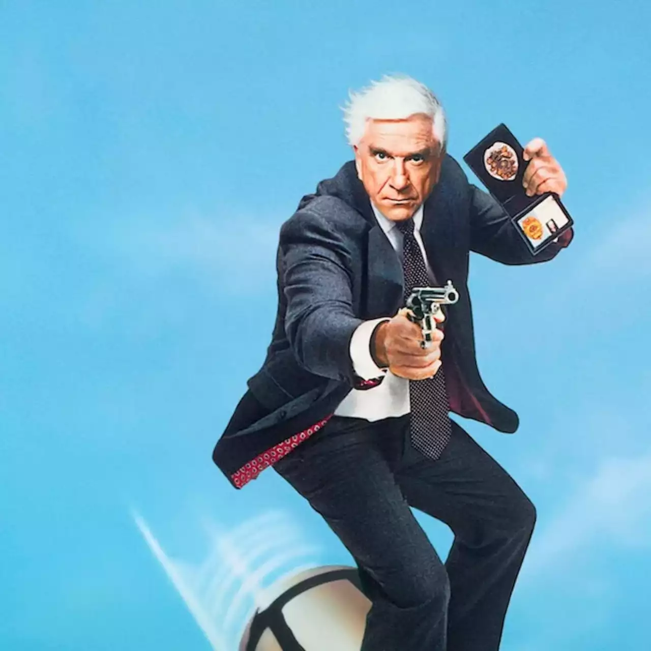 «Полностью упустили суть и сняли ради денег»: режиссёр оригинального «Голого пистолета» разнёс перезапуск