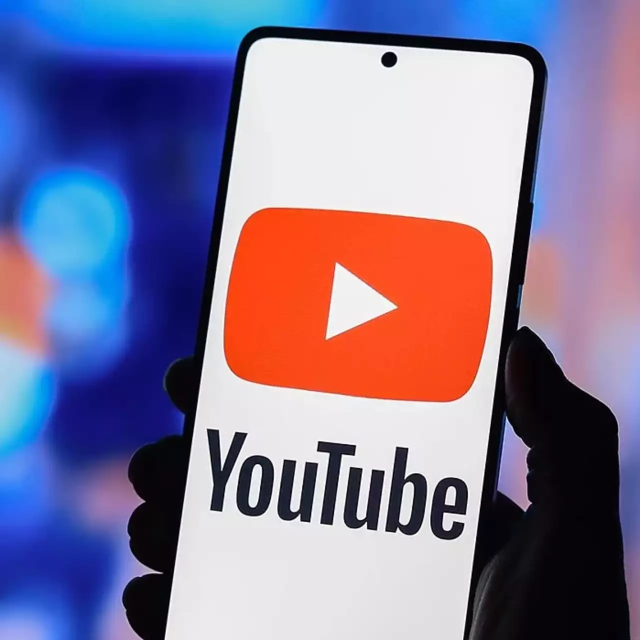 Цифровые привычки против ограничений: YouTube остаётся в топе российских соцсетей