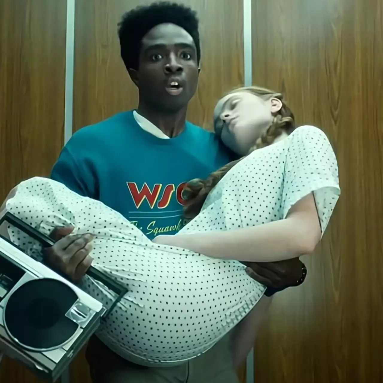 Вышла первая часть финального сезона «Очень странных дел» — фанаты в восторге, критики говорят о масштабе киноэпопеи