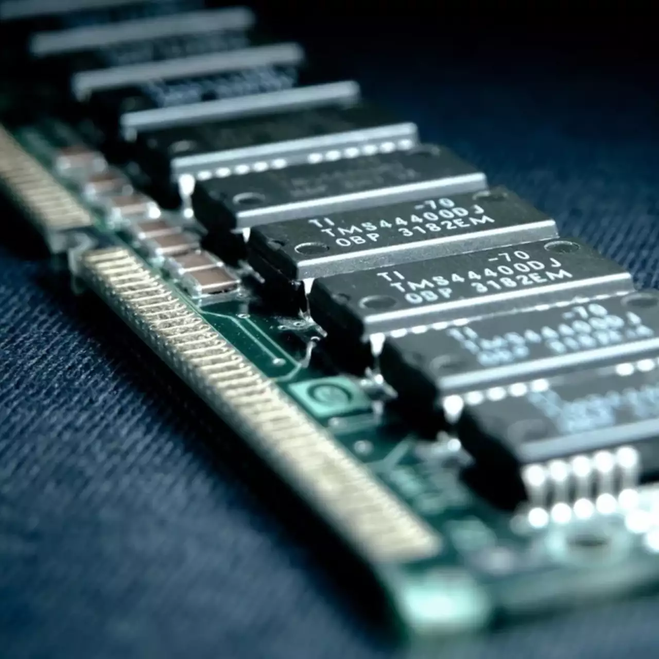 64 ГБ оперативной памяти по цене PS5 Pro: что происходит со стоимостью ОЗУ?