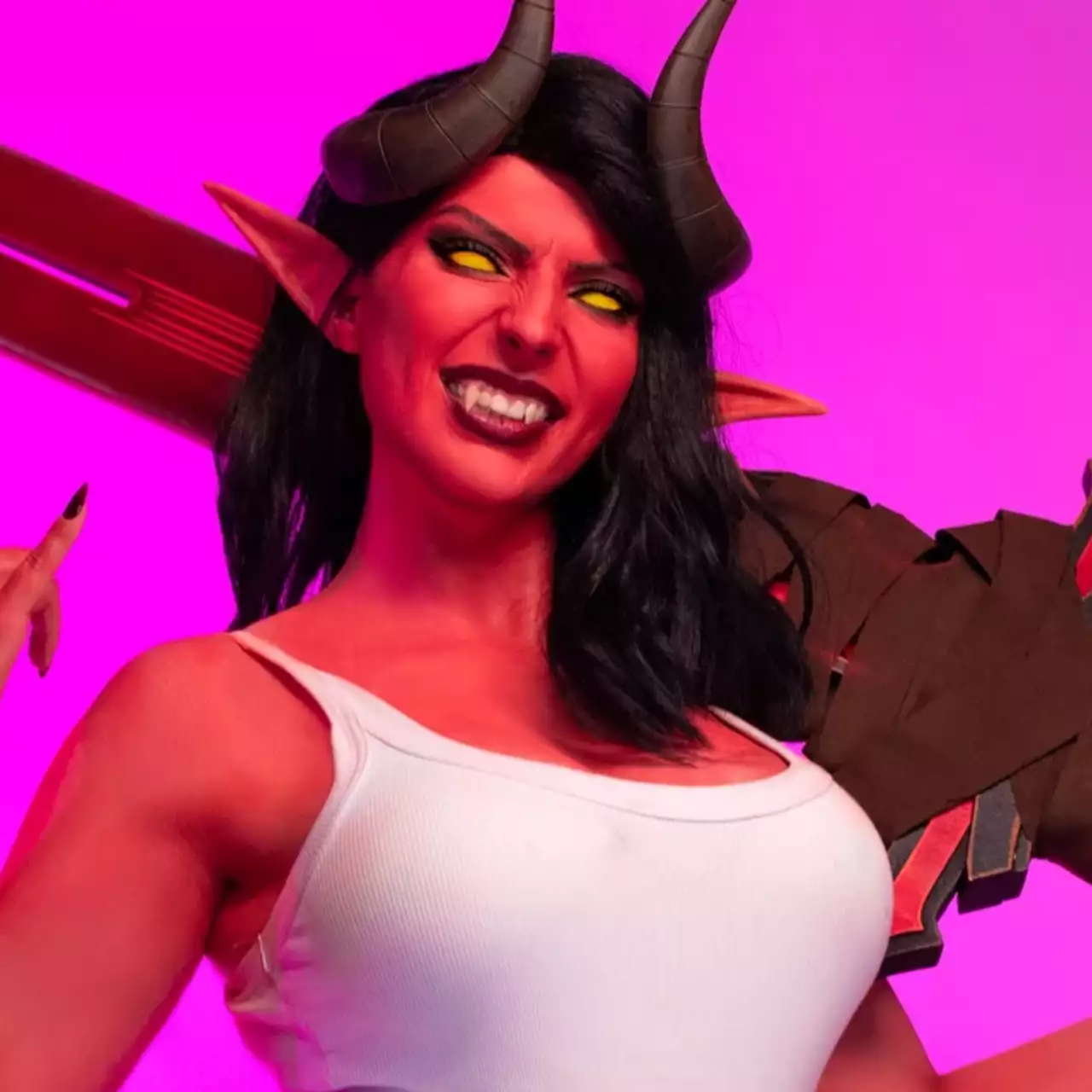 Россиянка показала косплей Малеволы из Dispatch