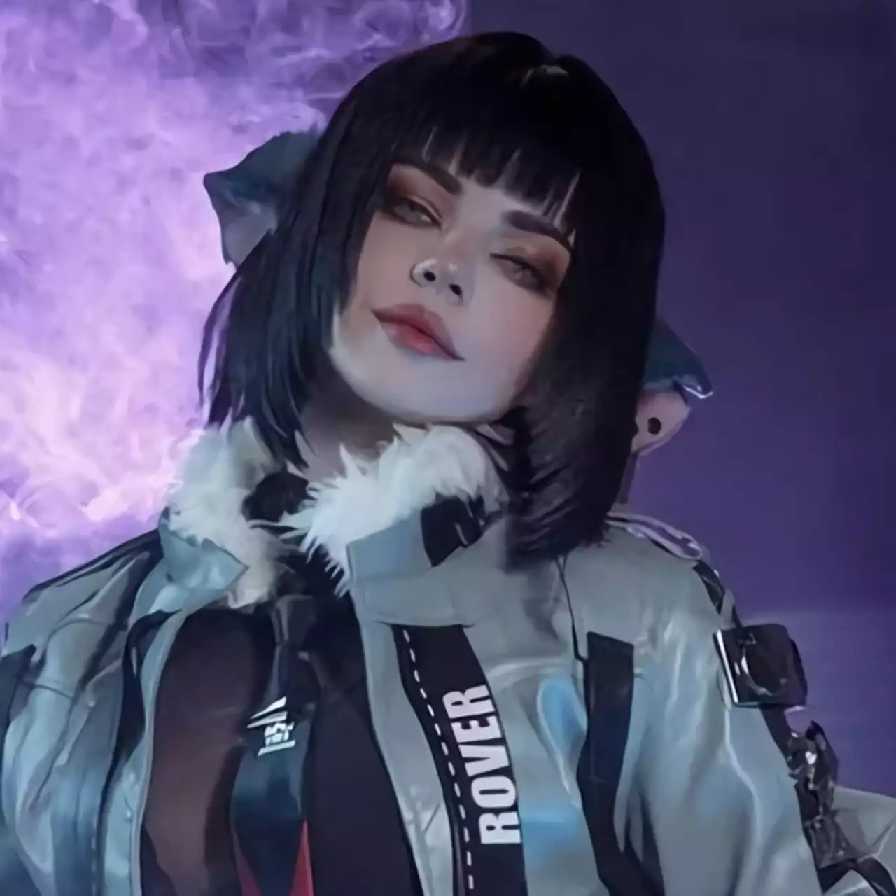 Косплеерша раздела Джейн Доу из Zenless Zone Zero