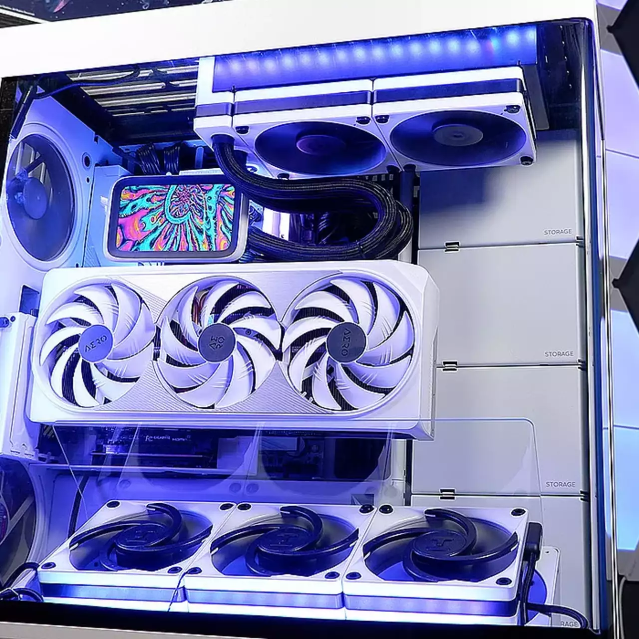 Microsoft выпустила необычный гайд по сборке игрового PC на Windows 11