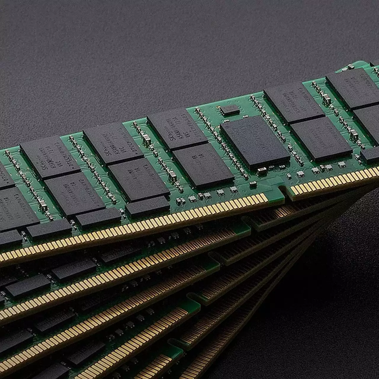 Оперативная память подорожала в три с половиной раза за три месяца