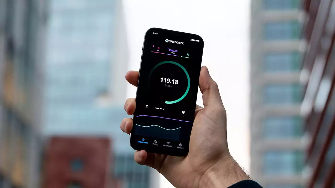 Минцифры обещает 5G в 2026 году, но операторы не готовы к массовому покрытию