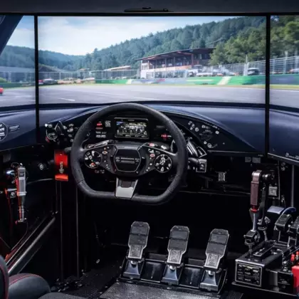 Симрейсинг: мечта каждого юноши