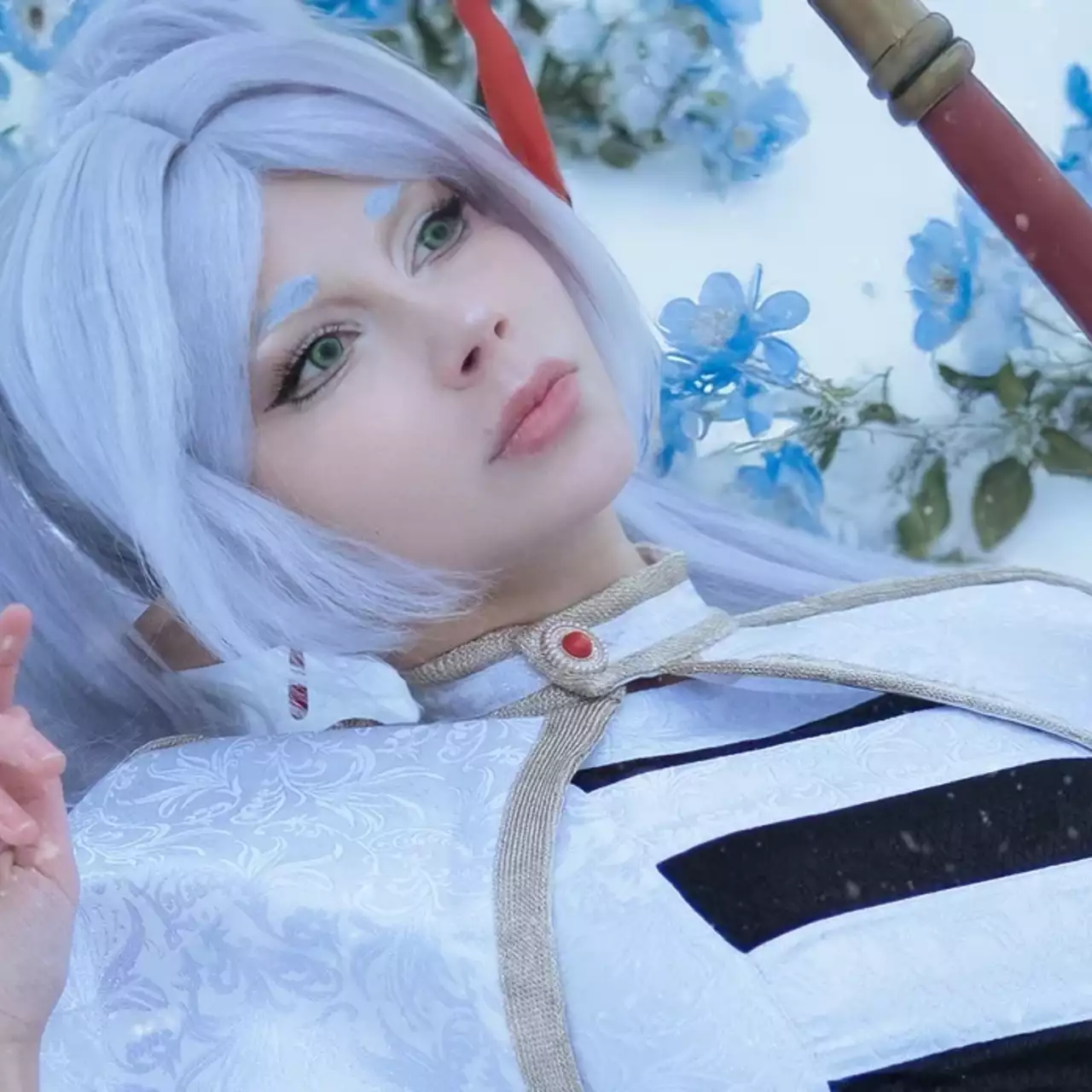 Косплеерша показала реальную Фрирен из аниме (обновлено)