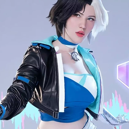 Косплеерша показала реальную Луну Сноу из Marvel Rivals