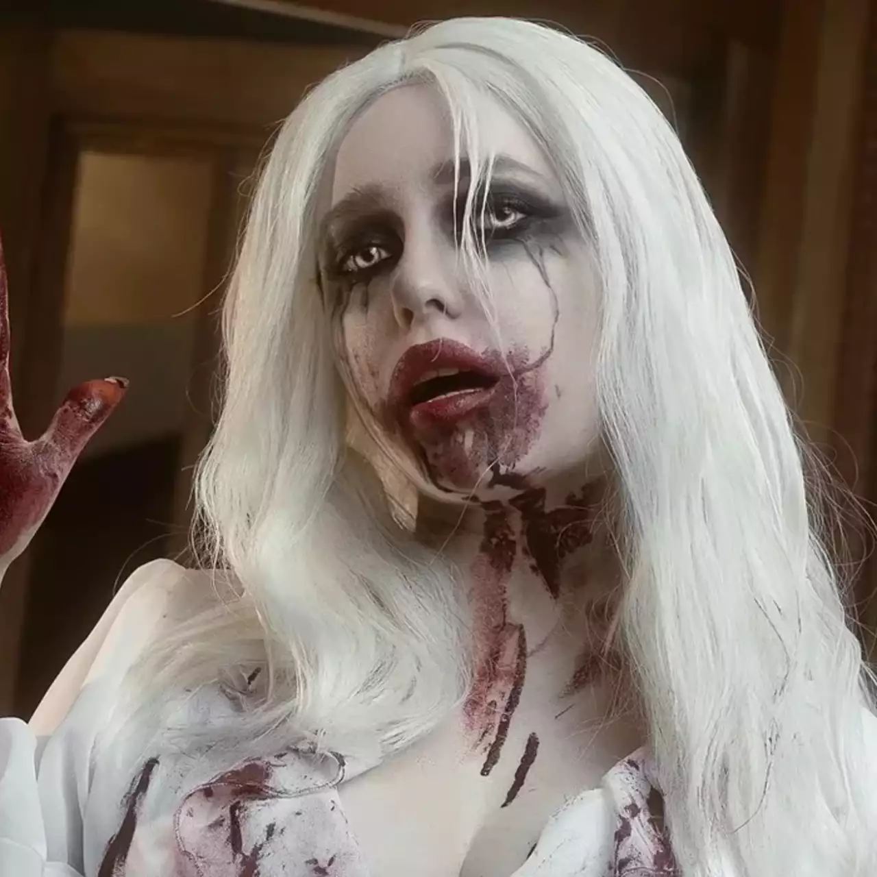 Косплеерша показала реальную Селену Кори из Resident Evil Requiem