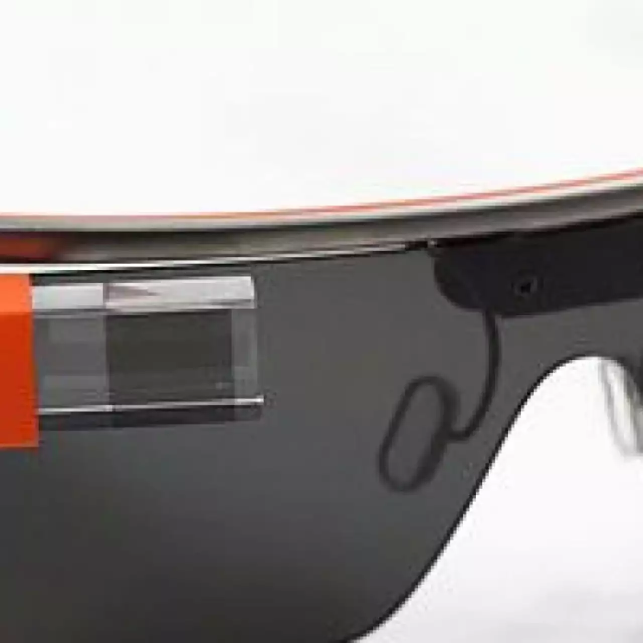 Очки Google Glass научились запускать игры Очки Google Glass научились запускать игры