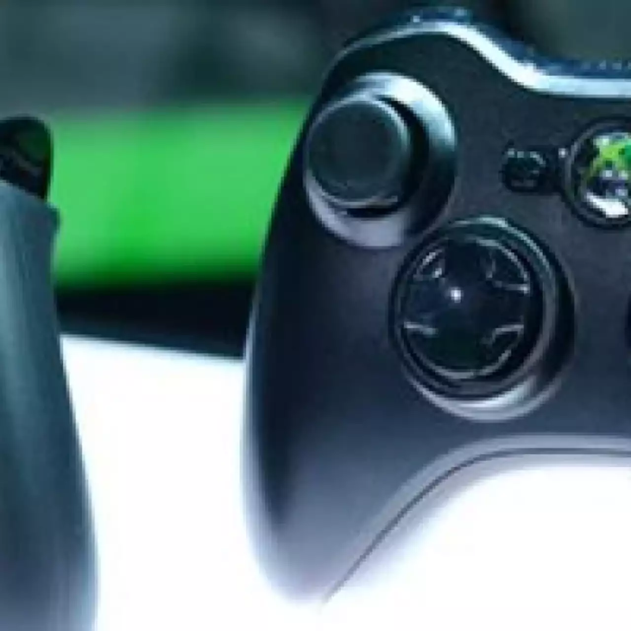 Microsoft предлагает 100 $ за старые PS3 или Xbox 360 Microsoft предлагает 100 $ за старые PS3 или Xbox 360