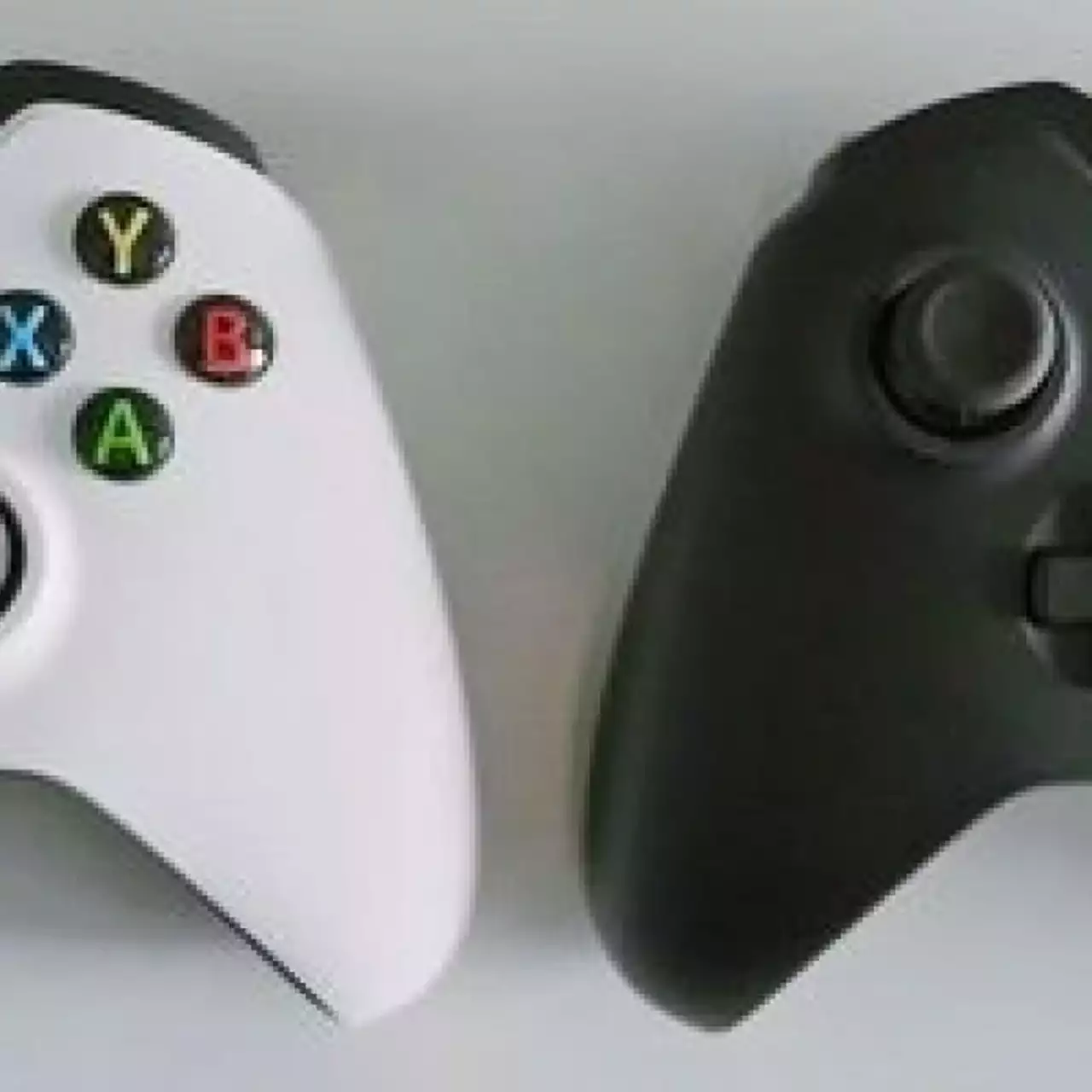 Достоверный источник подтвердил запуск новой, дешёвой Xbox One в этом году Достоверный источник подтвердил запуск новой, дешёвой Xbox One в этом году