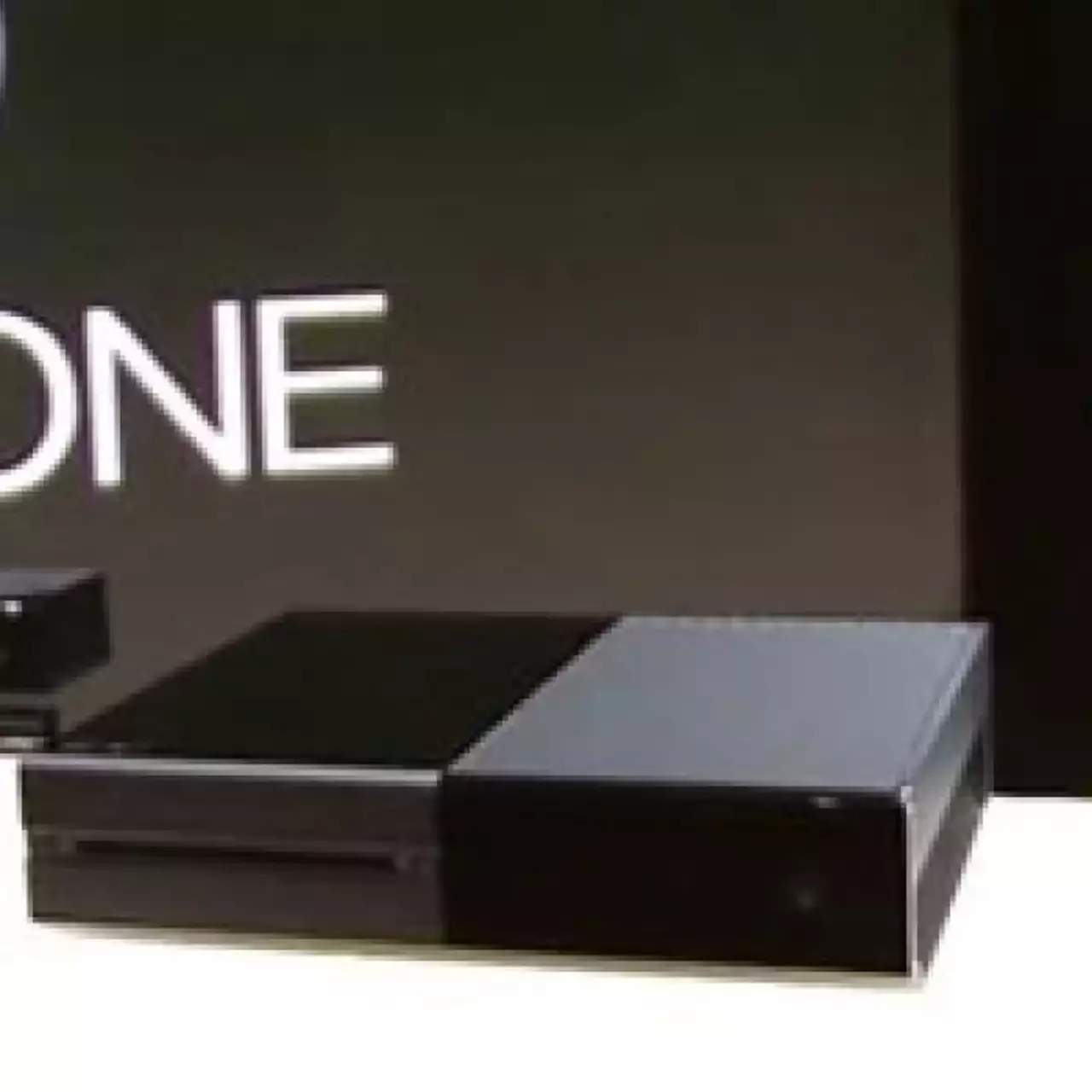[Шутка]: Microsoft останавливает производство Xbox One