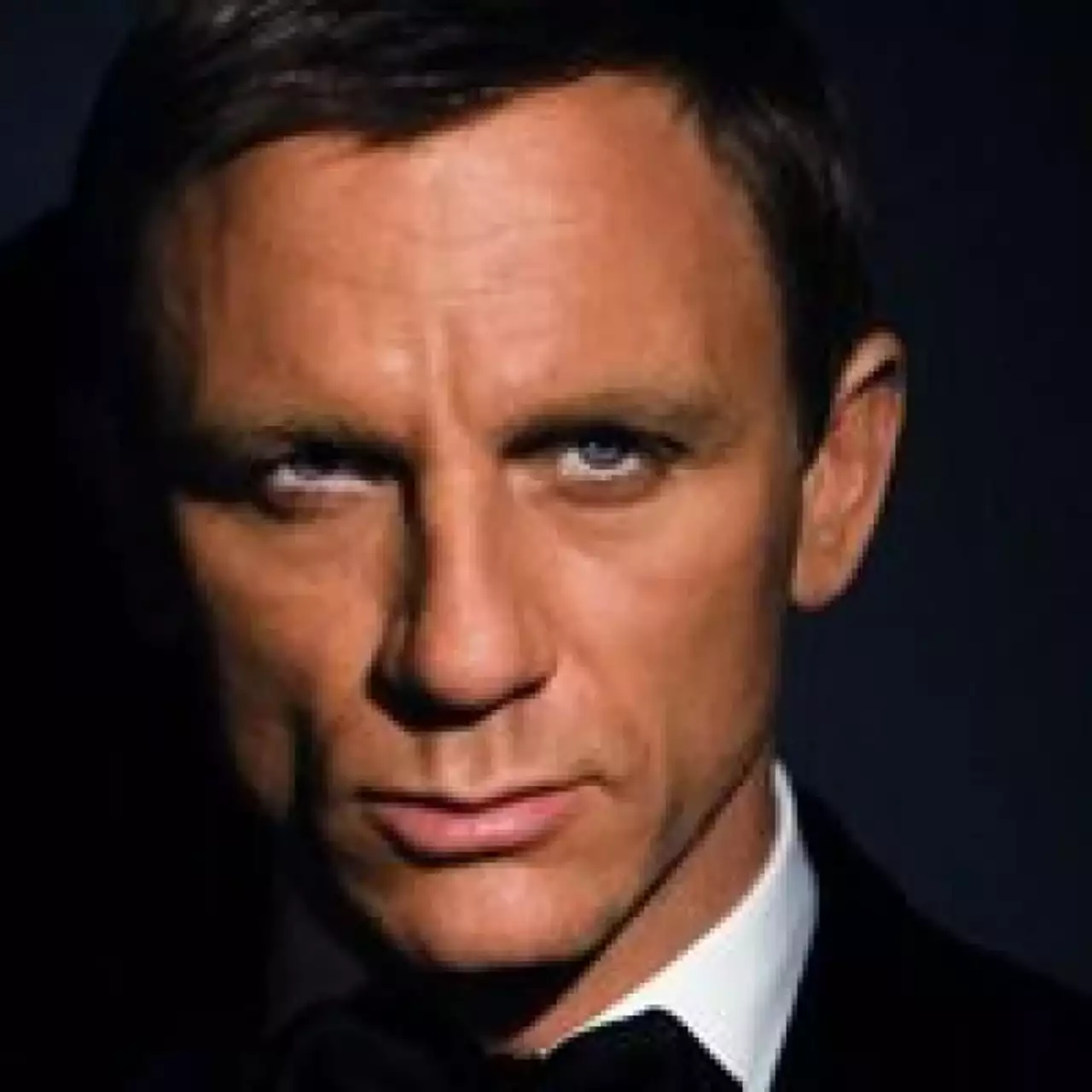 007 вернется в 2011 году 007 вернется в 2011 году