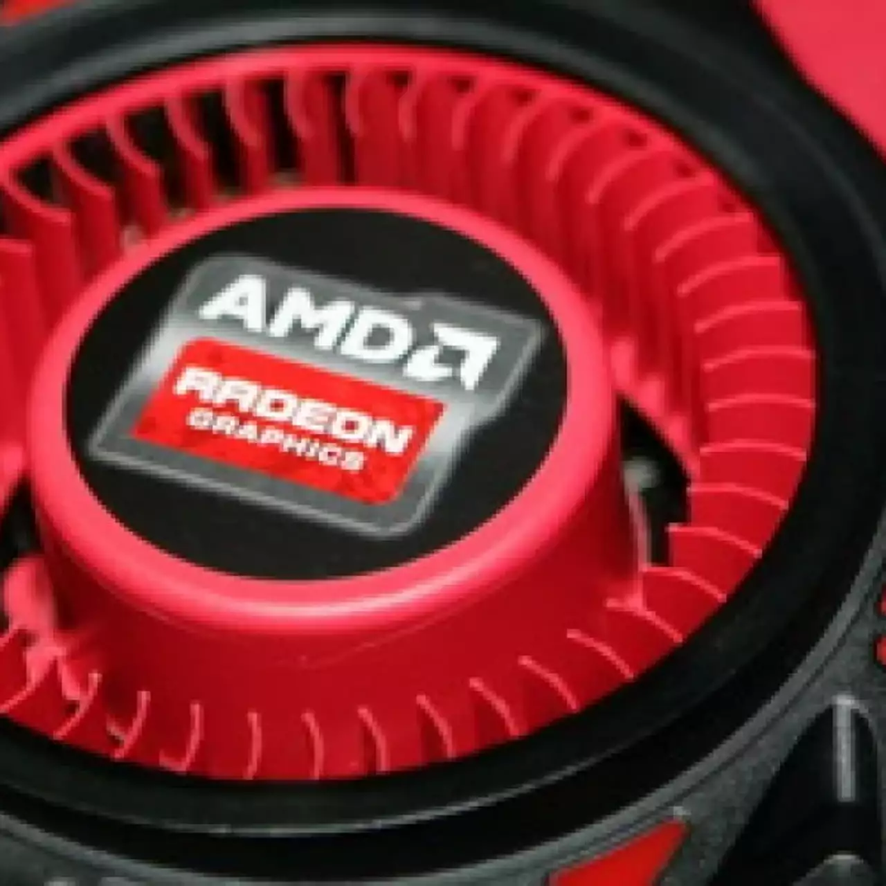 Появились примерные характеристики AMD Radeon R9 390 и 390X Появились примерные характеристики AMD Radeon R9 390 и 390X