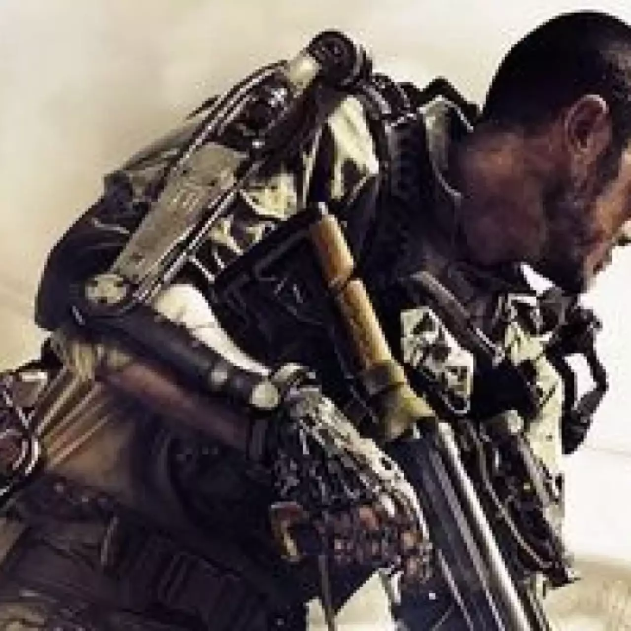 Sledgehammer желает сделать сюжетный DLC для Advanced Warfare