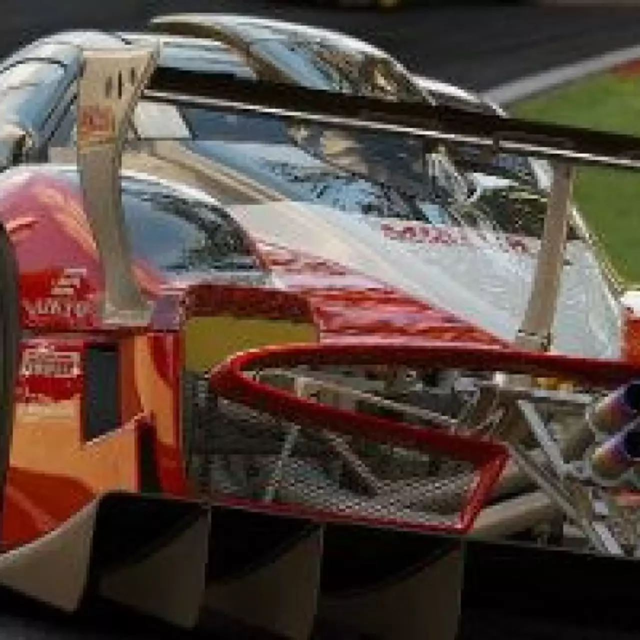Slighty Mad Studios показала трейлер мультиплеера Project CARS Slighty Mad Studios показала трейлер мультиплеера Project CARS