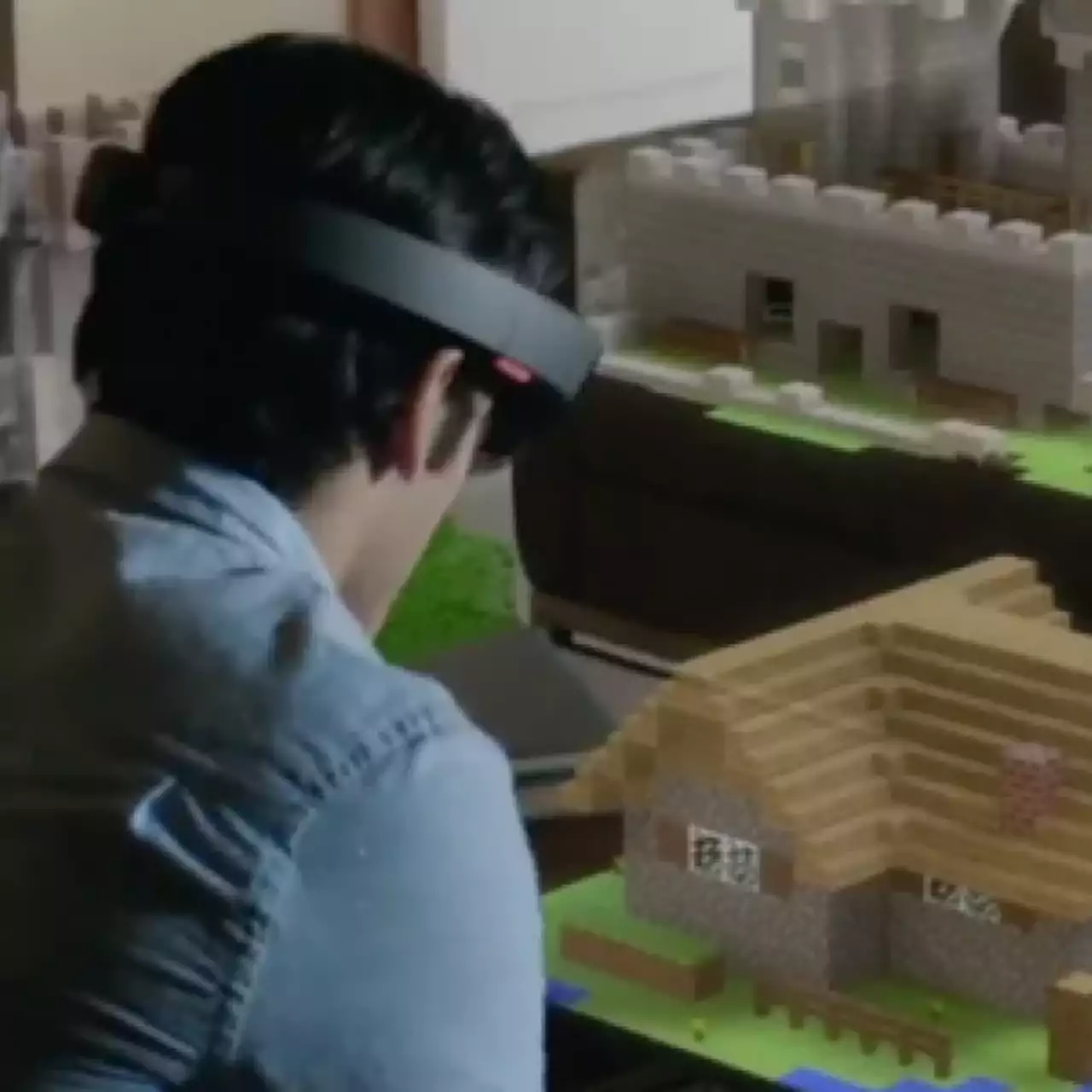 Е3 2015: Microsoft показала работу Hololens Е3 2015: Microsoft показала работу Hololens