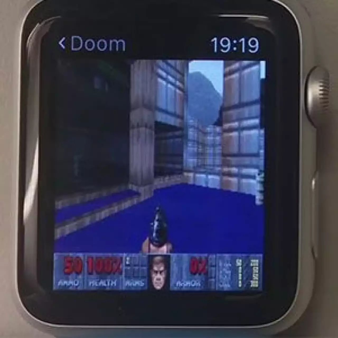 Doom пошла на Apple Watch и Apple TV Doom пошла на Apple Watch и Apple TV